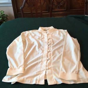 Woman’s blouse